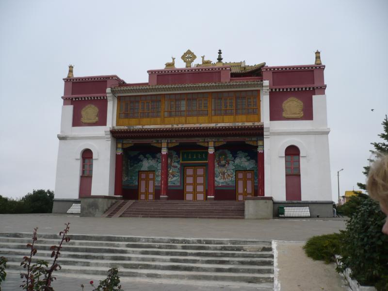 хурул «Сякюсн-Сюме» – второй по величине буддийский храм Калмыкии.