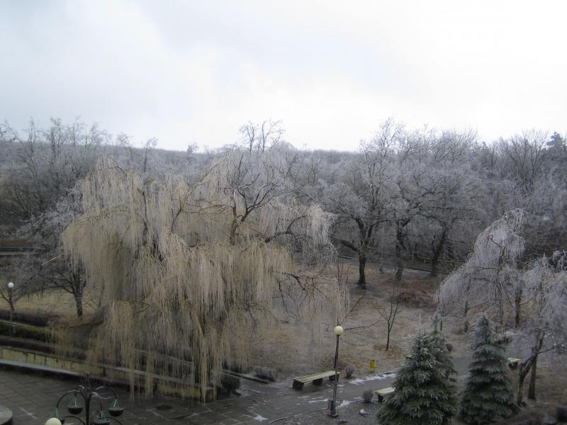 Пятигорск. Санаторий Машук. Вид из окна номера. Март 2008.