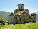 К древнейшим христианским храмам Х века